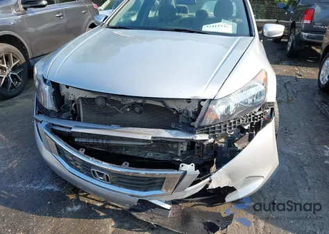 2010 Honda Accord Lx z USA, uszkodzony, nr VIN 1HGCP2F38AA063480